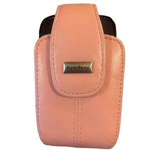Blackberry Curve Pink Leather Smartphone Holster Belt Clip Magnetic Close